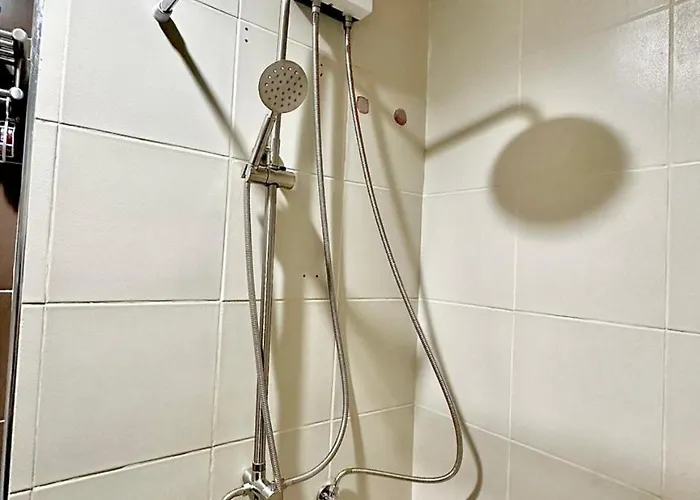 Apartment Forbes Area Bgc Taguig Manila
