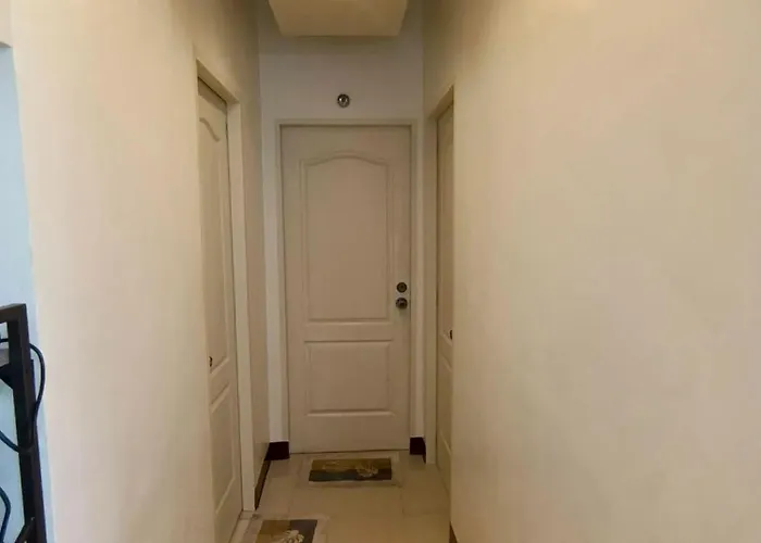 Forbes Area Bgc Taguig Apartment *